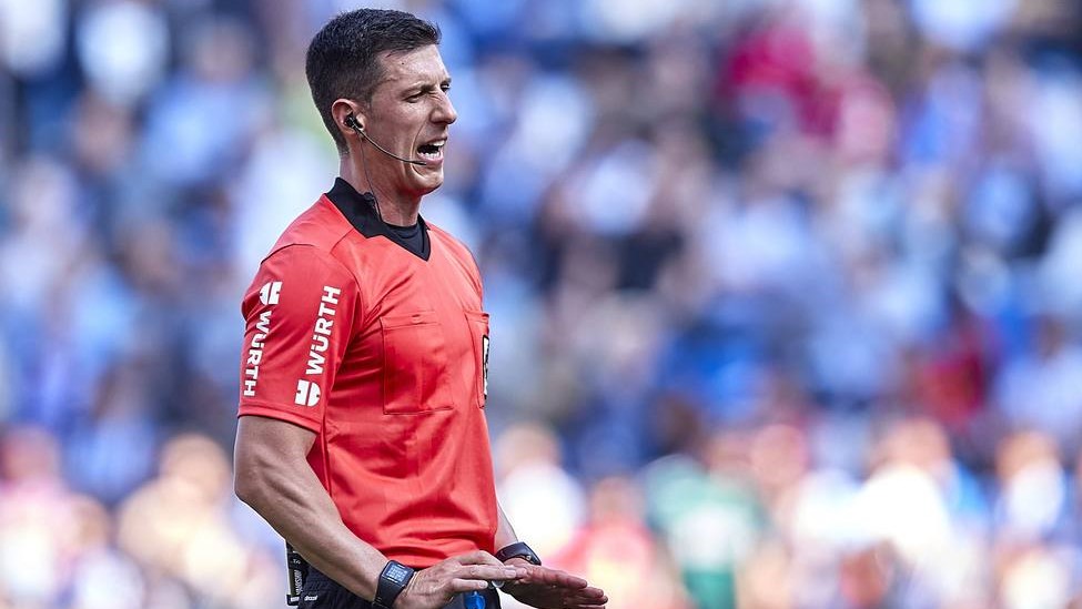 Calificación de los árbitros de la jornada 10 en la Liga Santander
