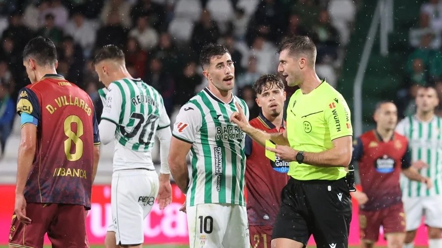 Equipos más perjudicados por el VAR en LaLiga Hypermotion